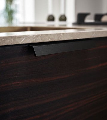 Tirador para mueble Edge Bench 160 Aluminio negro