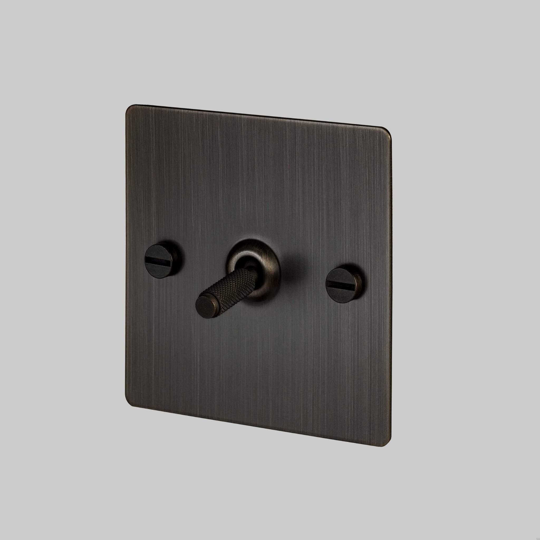 2.-1G_Toggle_Smoked_Bronze-2-scaled (1).jpg