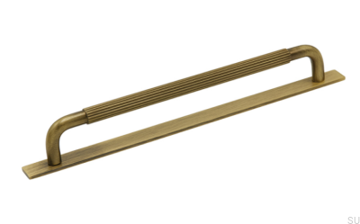 Tirador alargado para mueble con arandela Helix Stripe 224 Bronce envejecido