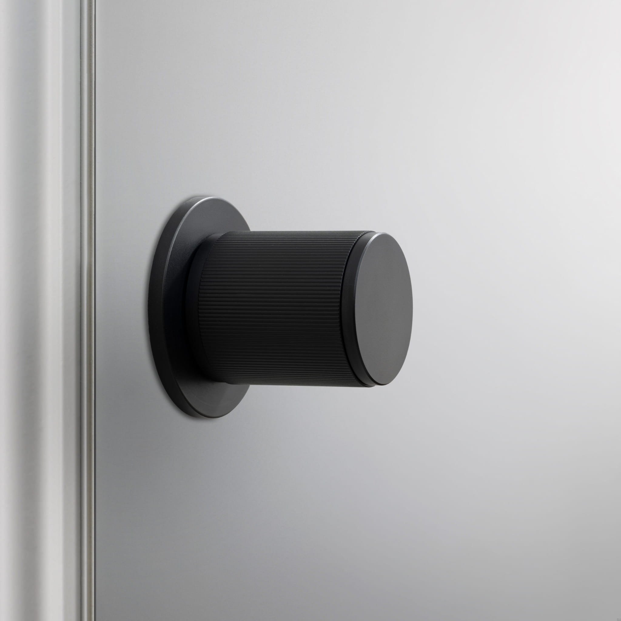 ROWFixed_Door-Knob_Linear_Welders-Black_A3_Web_Square-1-scaled (1).jpg
