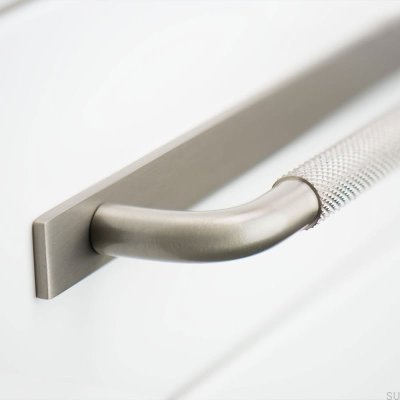 Tirador para mueble alargado con arandela Helix 608, Plata Cepillado