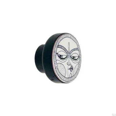 Pomo para mueble Caras Esmaltado Negro Madera