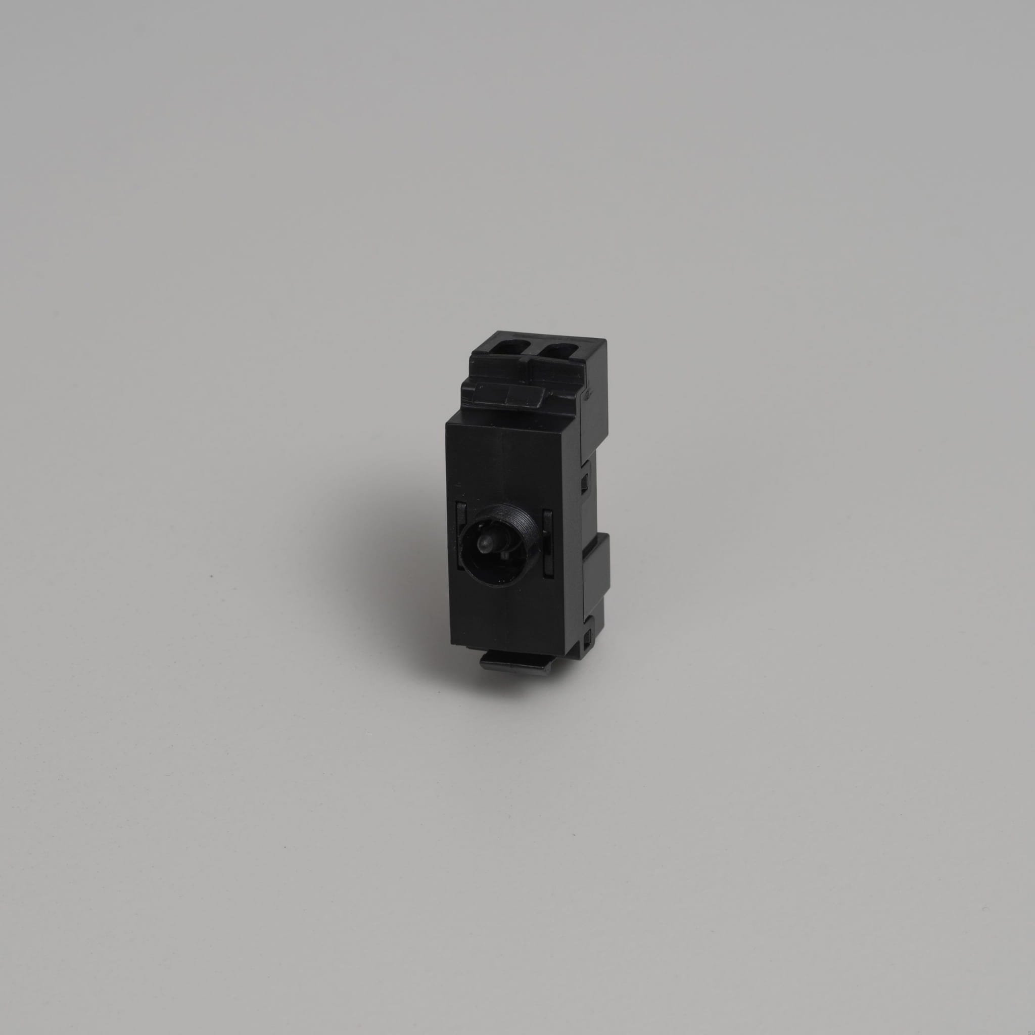 EU_Electricty_toggle_Switch_front_Web-1-scaled.jpg