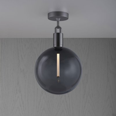 Lámpara de techo de acero en forma de L bifurcada, color metalizado y con pantalla ahumada