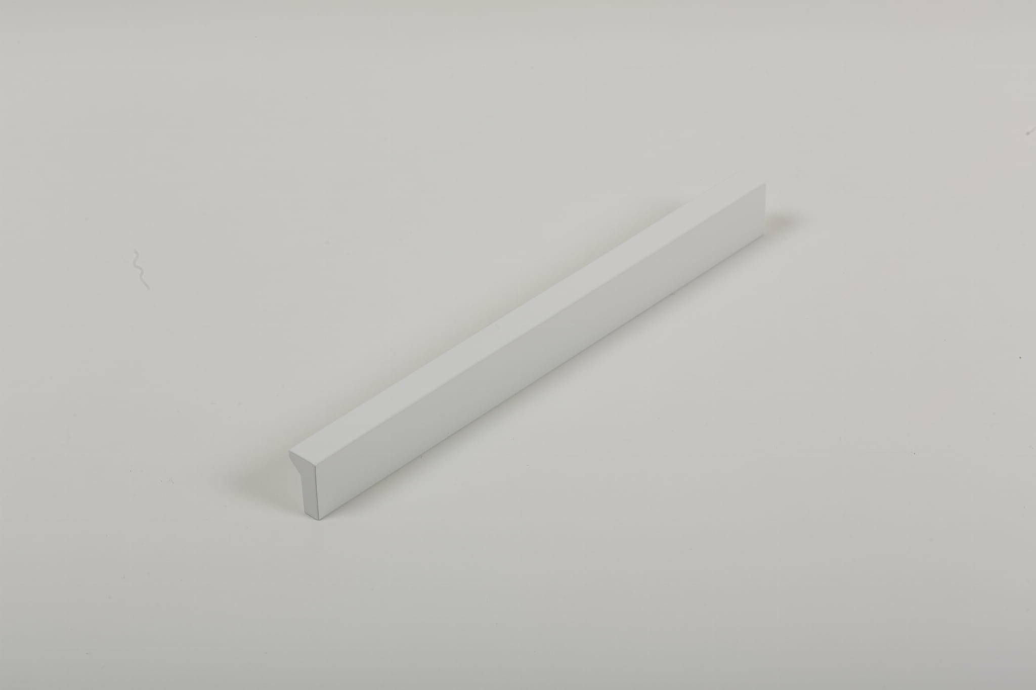 ANGLE-38.jpg