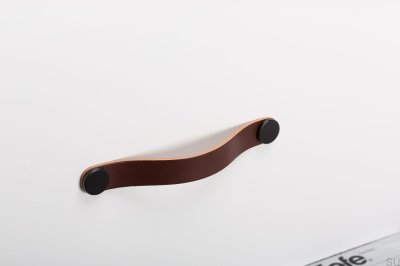 Tirador para mueble Flexa 160 Cuero Marrón con Negro