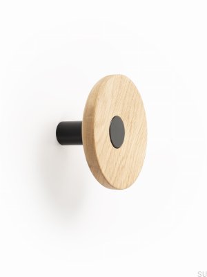 Colgador de pared Zoot 90 de madera de roble con Eco negro