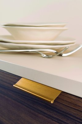 Tirador para mueble Edge Wing 256 Aluminio Oro Cepillado Cava