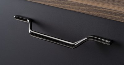 Tirador para mueble ovalado Valley 160 Black Nickel Polished