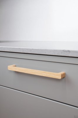 Tirador para mueble alargado Sans 224 Madera Roble