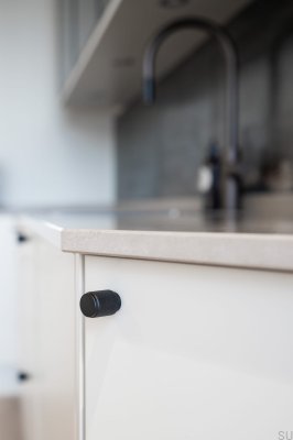 Pomo para mueble Riff Aluminio Negro Mate