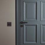 BP_DIamond_Door_Hardware_ROW_S_Cross_Smoked_Bronze_UK-min-scaled.jpg