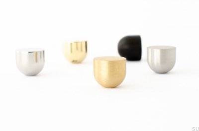 Kokeshi 1816 Pomo para muebles de aluminio negro