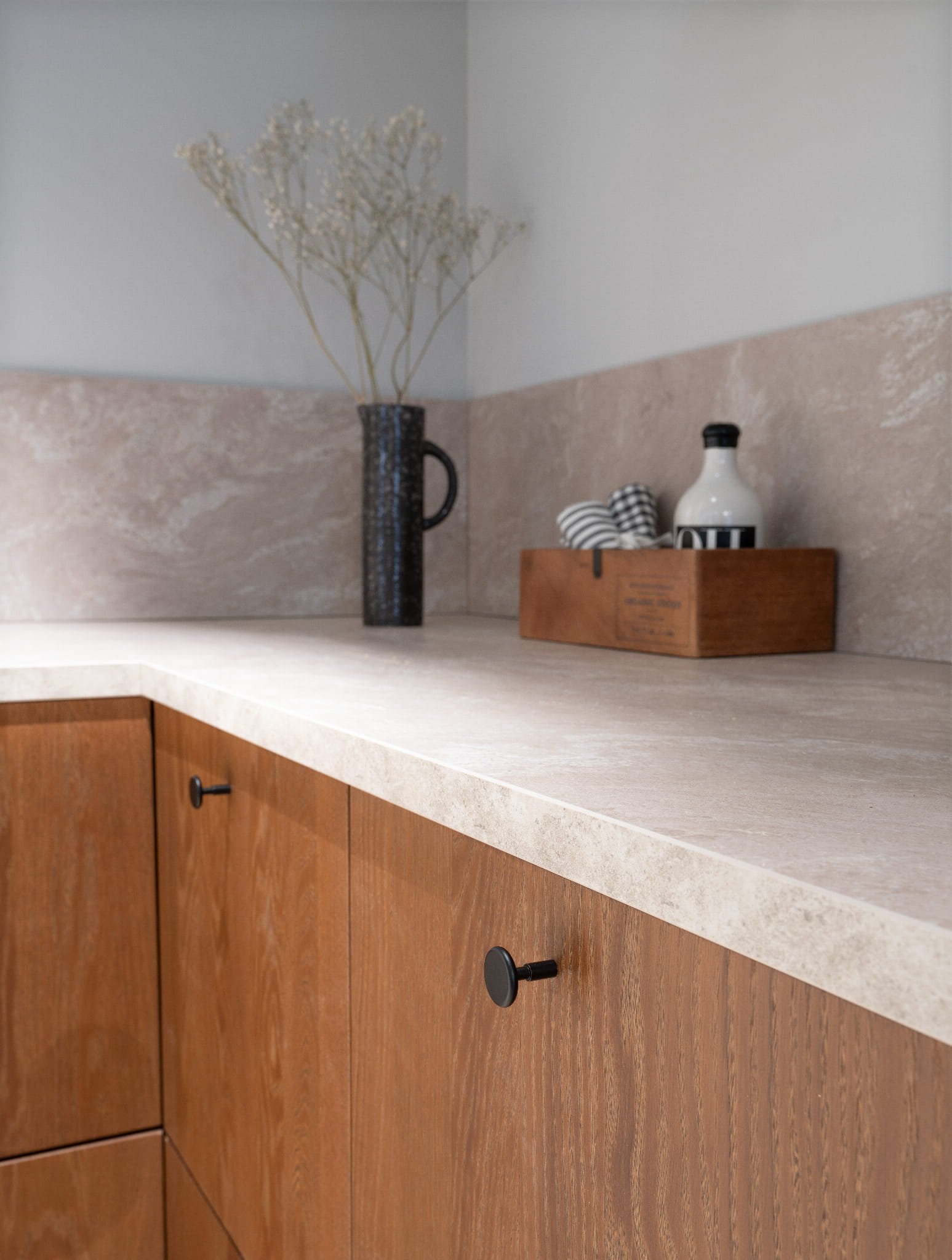 Knopp Spira svart - 2.jpg