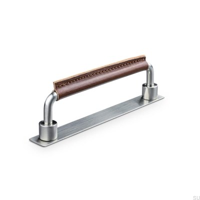 Tirador para mueble rectangular Asissi Stitched 128 Plata Cepillado con Cuero Marrón