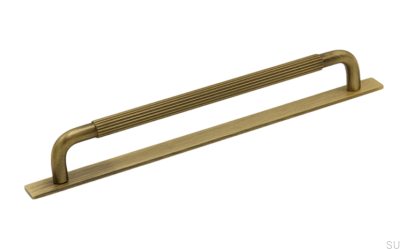 Tirador alargado para mueble con arandela Helix Stripe 224 Bronce envejecido