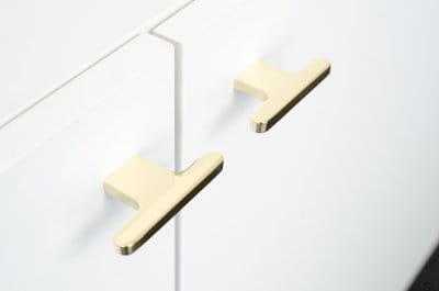 Pomo para mueble Flat Line 12, latón pulido, sin barnizar