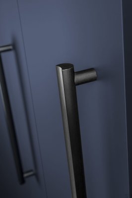 Tirador alargado para muebles Moon Big 384 de aluminio cepillado negro