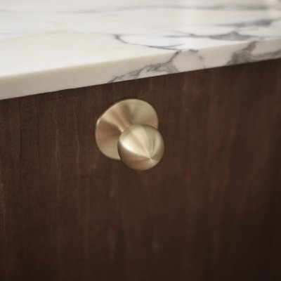 Pomo para mueble Marbelo 40, sin barnizar, latón cepillado
