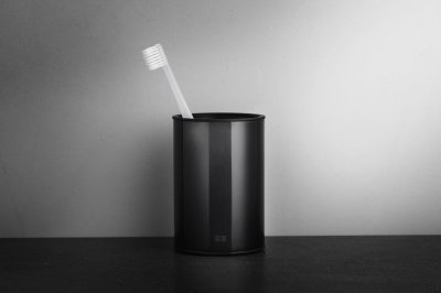 Vaso para cepillo de dientes 7174 Revestimiento de PVD negro