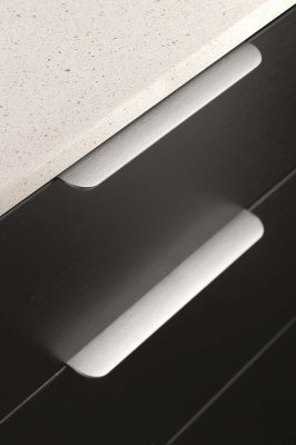 Tirador para muebles de aluminio plateado Edge Round 200