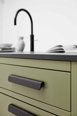 Tirador para mueble oblongo de bronce antiguo de aluminio Fall 128