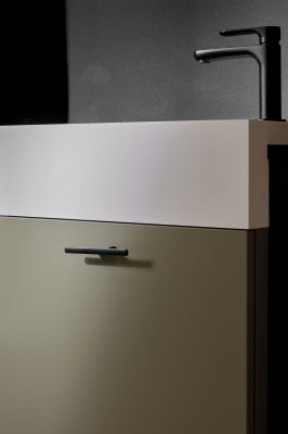 Tirador para mueble rectangular Tau 32, Aluminio, Negro mate, Cepillado