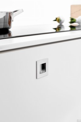 Tirador para mueble empotrado Inn 50 de metal color plata