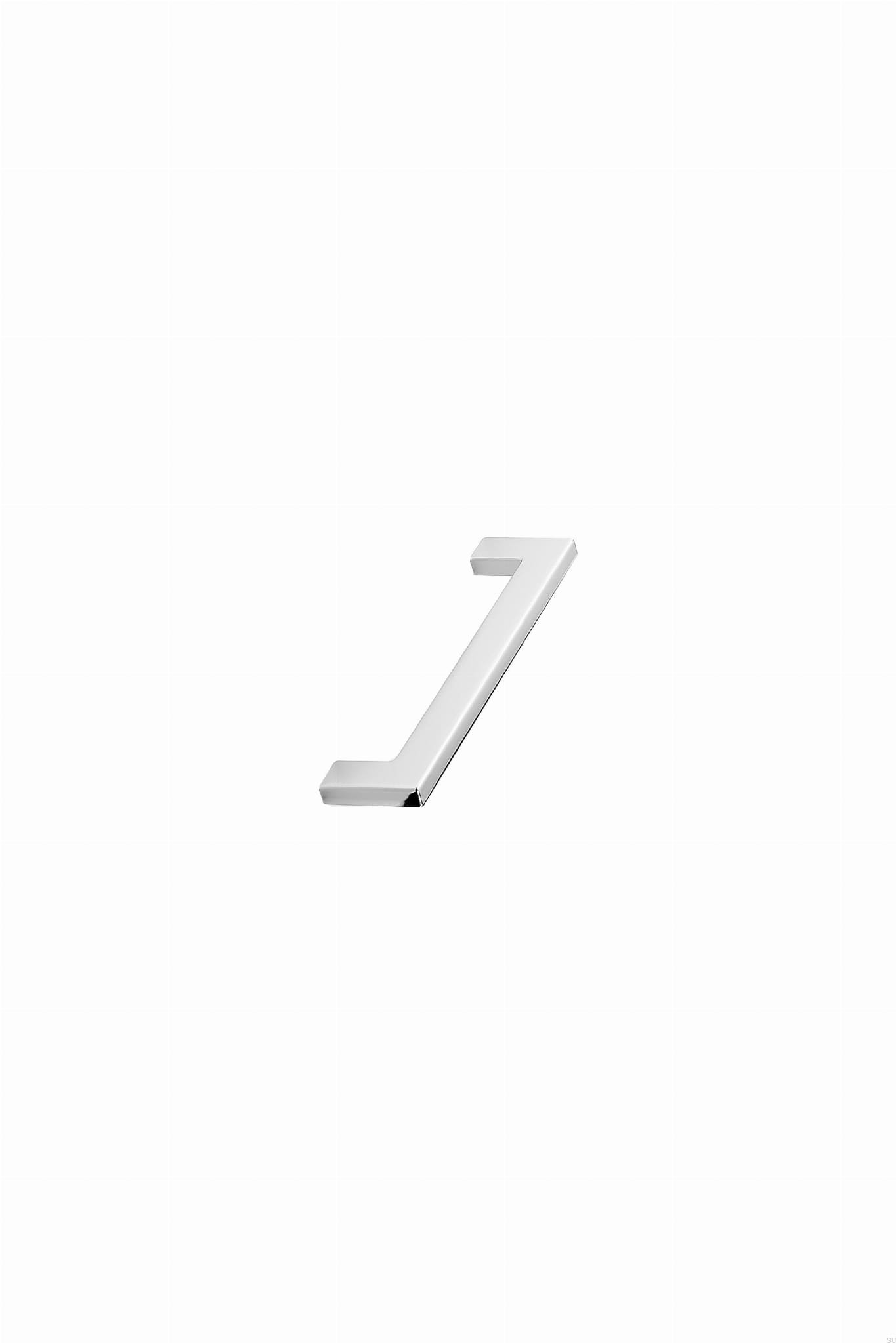 512860128-08--Uchwyt-meblowy-podłużny-Flat-128-Metalowy-Srebrny-Chromowany-Furnipart-Skandynawskie-Uchwyty_1