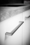 512860128-66--Uchwyt-meblowy-podłużny-Flat-128-Metalowy-Srebrny-Furnipart-Skandynawskie-Uchwyty_2