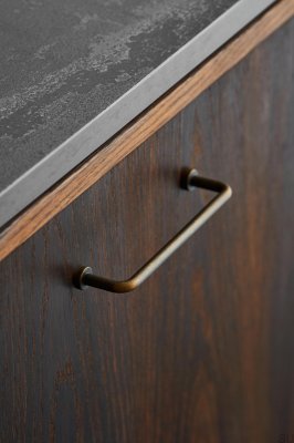 Tirador longitudinal para mueble Lounge 128, Metal, Bronce antiguo