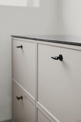 Perilla para muebles de metal T-Bar Manor T 54 en color negro mate