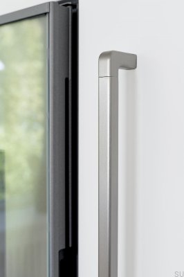 Mango 544 Tirador alargado para muebles de aluminio plateado