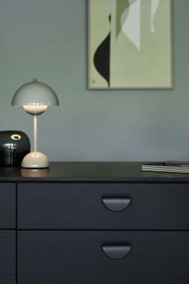 Tirador para mueble alargado Horizon Small 32, oro cepillado