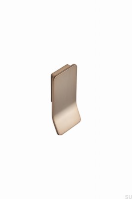 Tirador alargado para muebles Leaf 32 de metal cepillado dorado