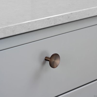 Pomo para muebles Sture 28 de latón marrón cepillado