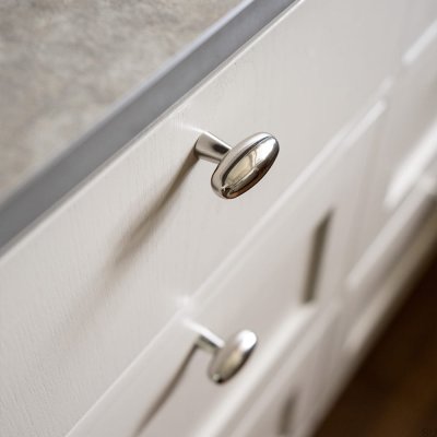 Pomo para mueble T-Bar Oliver, plateado, niquelado