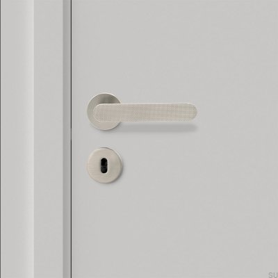 Manija de puerta de aluminio Vibe Grip, acabado plateado cepillado, estándar escandinavo