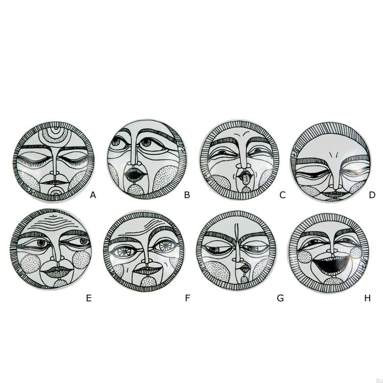 E_27-WH-E--Gałka-meblowa-Faces-Black&White-40-Drewniana-Dębowa-Emaliowana-Biała-(wzór E)-Dot-Manufacture-Skandynawskie-Uchwyty_3