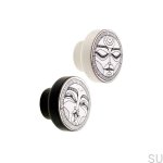 E_27-WH-H--Gałka-meblowa-Faces-Black&White-40-Drewniana-Dębowa-Emaliowana-Biała-(wzór H)-Dot-Manufacture-Skandynawskie-Uchwyty_2