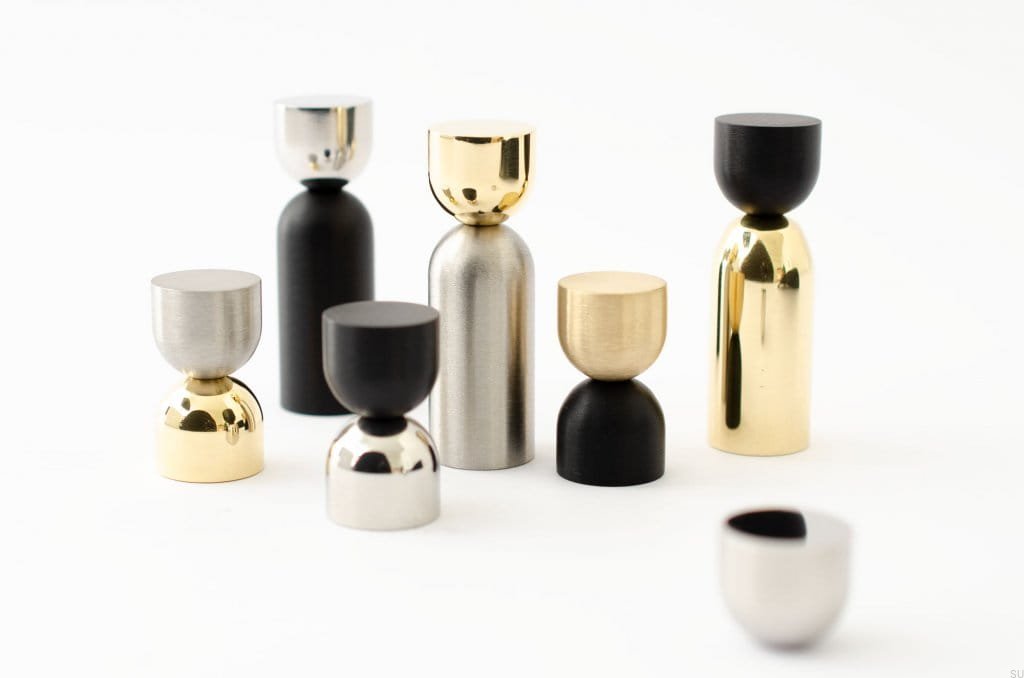 KR32AS/R--Wieszak-ścienny-Kokeshi-Mix-1856-Stal-Polerowana-Aluminium-Czarne-BB-Sweden-Skandynawskie-Uchwyty_2