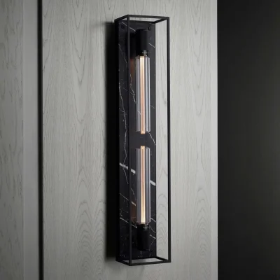 Lámpara de pared Caged Cross XL de acero y mármol negro