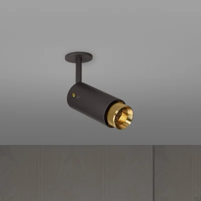 Foco lineal ajustable con escape, acero grafito con latón