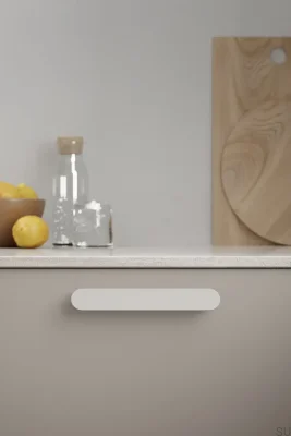 Miro 160 Asa alargada para muebles Arizona, color beige metálico