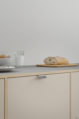 Tirador para muebles Volet 20 de aluminio con borde plateado