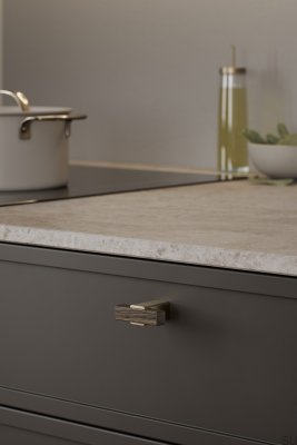 Pomo para muebles Segmento 44 Madera de roble con oro cepillado