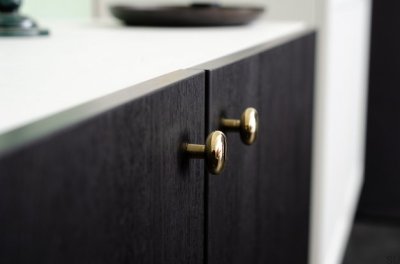 Tirador de mueble de latón pulido color caramelo 24