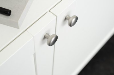 Tirador para muebles de acero inoxidable cepillado color caramelo de 24 pulgadas