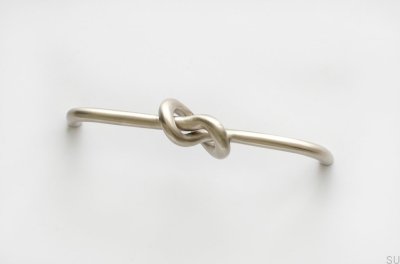 Tirador largo para muebles Knot 128, acero inoxidable cepillado