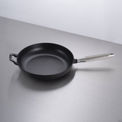 Sartén Staub de acero negro de 28 cm con mango moleteado plateado